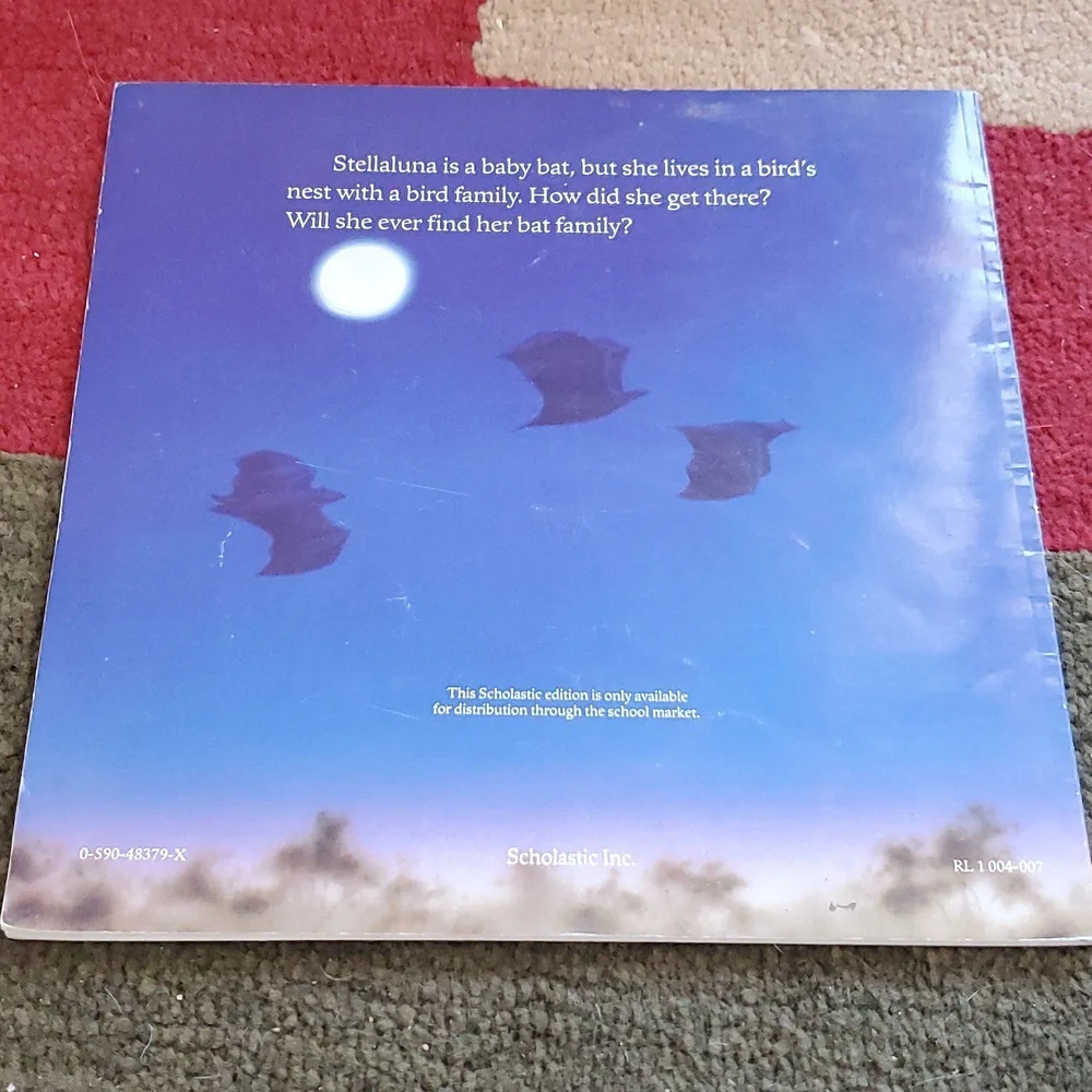 Bat book - Picture 2 of 2